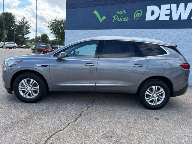 Used 2018 Buick Enclave Essence AWD/4WD image 2