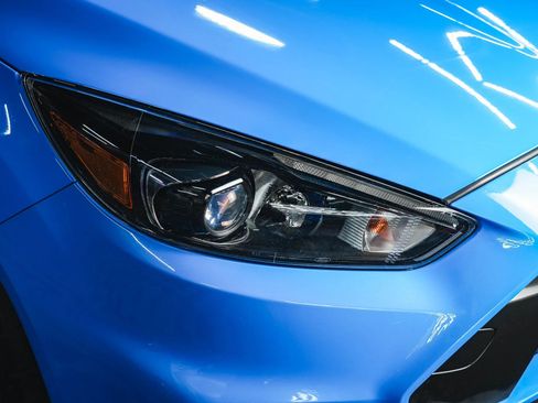 Used 2017 Ford Focus RS image 15