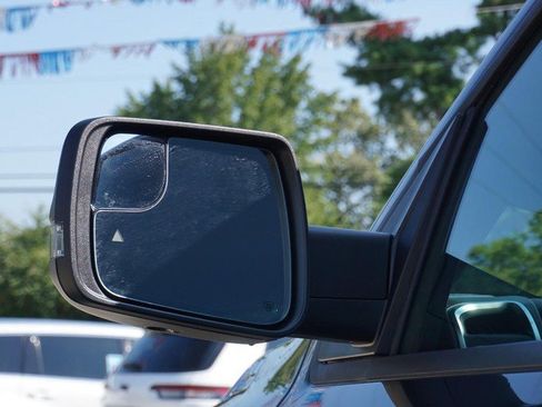Used 2025 RAM 1500 Big Horn AWD/4WD image 18