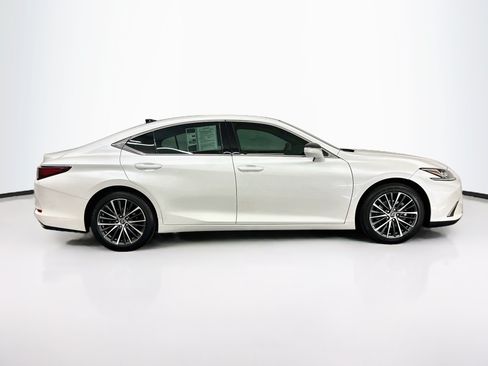 Used 2022 Lexus ES 350 w/ Premium Package FWD image 10