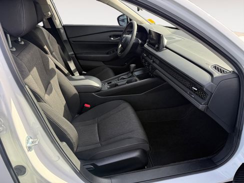 Certified 2024 Honda Accord EX image 19