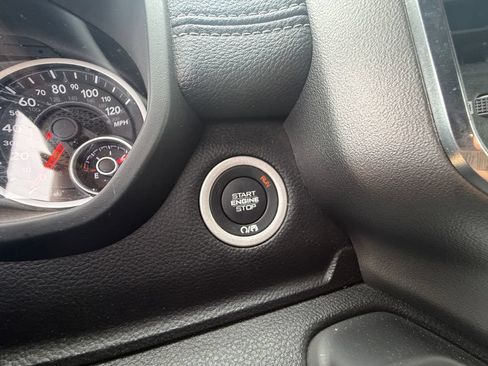 Used 2026 RAM 1500 Laramie AWD/4WD image 33