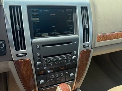 Used 2008 Cadillac STS V8 RWD image 5