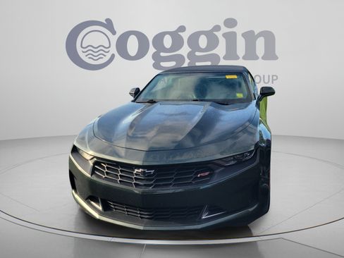 Used 2020 Chevrolet Camaro LT w/ RS Package RWD image 10