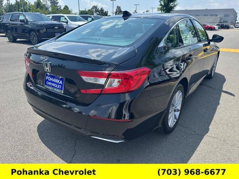 Used 2022 Honda Accord LX image 7