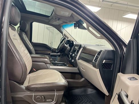 Used 2018 Ford F450 Limited image 21
