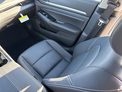 New 2025 Nissan Altima 2.5 SL image 10