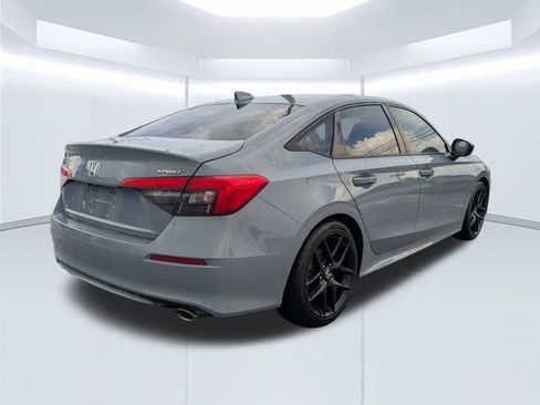 Used 2022 Honda Civic Sport image 4