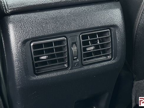 Used 2022 Toyota 4Runner SR5 Premium image 14