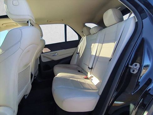 Used 2023 Mercedes-Benz GLE 350 4MATIC image 19