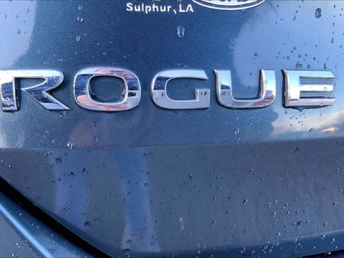 Used 2014 Nissan Rogue SV w/ SV Premium Package image 33