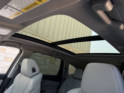 Used 2022 Acura MDX FWD w/ Technology Package image 24