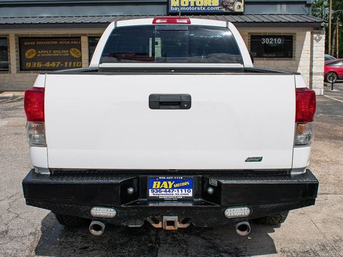 Used 2010 Toyota Tundra 4x4 Double Cab image 5