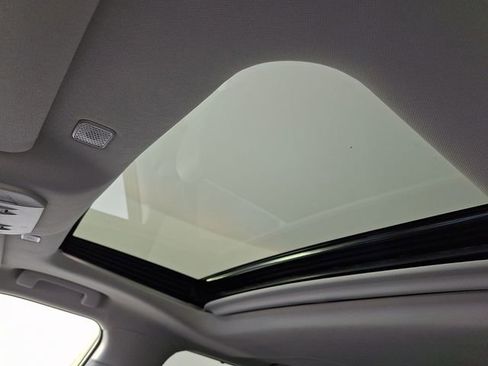 New 2026 Toyota Highlander Limited image 14