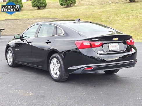 Used 2022 Chevrolet Malibu LS image 6