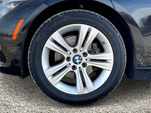 Used 2017 BMW 330i Sedan image 6
