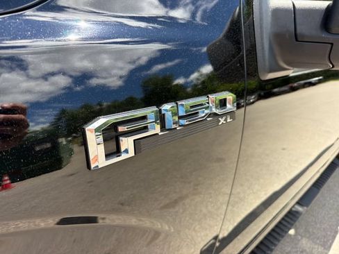Used 2018 Ford F150 XL w/ Equipment Group 101A Mid AWD/4WD image 9