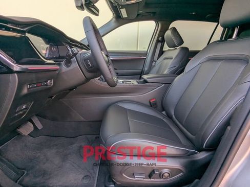 New 2025 Jeep Wagoneer S Limited image 22