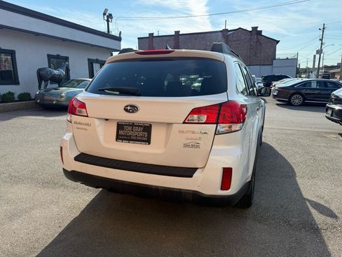 Used 2014 Subaru Outback 2.5i Limited AWD/4WD image 3