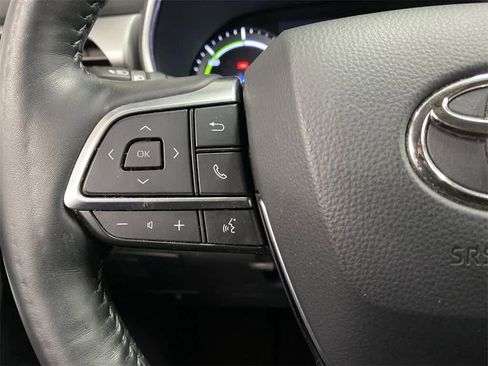 Used 2020 Toyota Highlander Platinum image 22