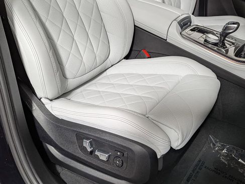 Certified 2023 BMW X5 M50i w/ Executive Package image 35