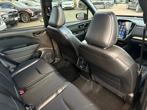 Used 2025 Subaru Forester Limited image 18