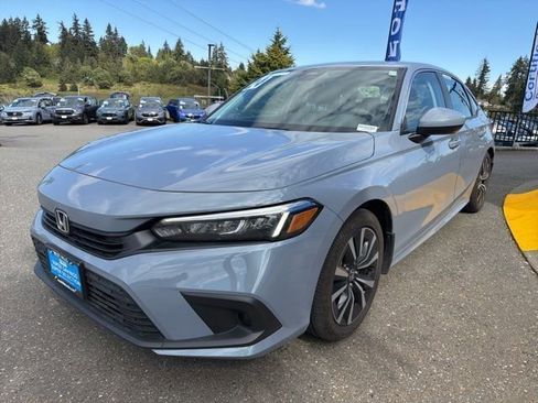 Used 2024 Honda Civic EX image 5