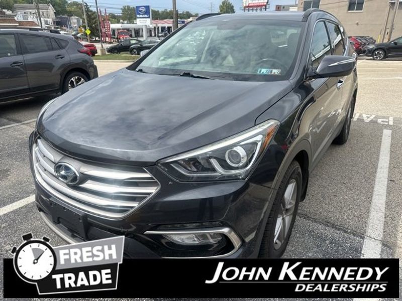 Used 2017 Hyundai Santa Fe Sport image 1