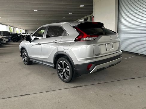Used 2022 Mitsubishi Eclipse Cross SE FWD image 3