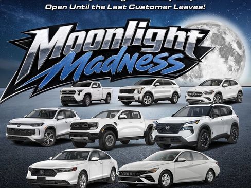 Used 2025 Ford Ranger XLT w/ Black Appearance Package AWD/4WD image 3