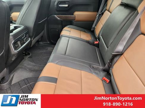 Used 2021 Chevrolet Silverado 1500 High Country w/ Technology Package AWD/4WD image 30