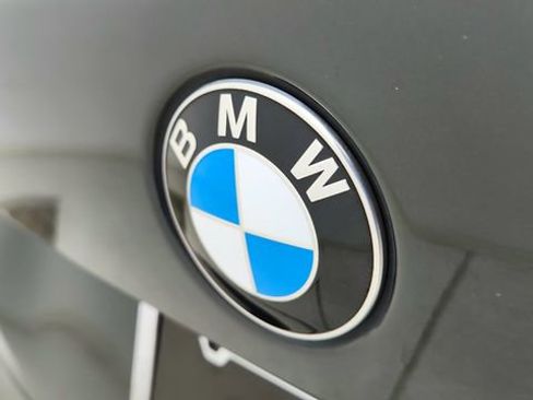 Used 2023 BMW X5 M50i w/ Executive Package image 16