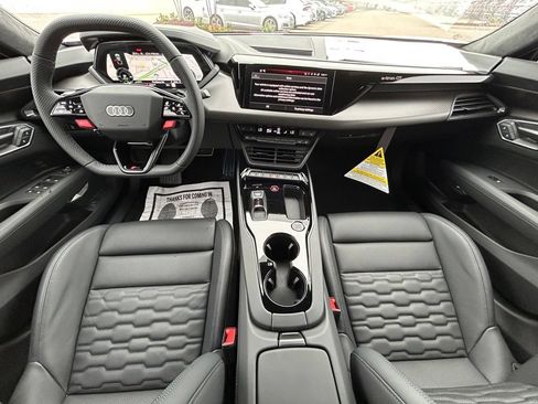 New 2026 Audi RS e-tron GT performance AWD/4WD image 10