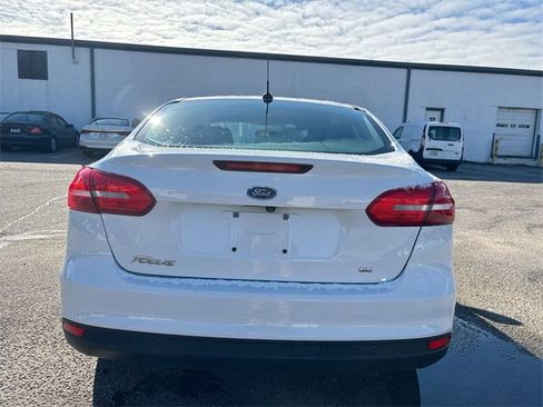 Used 2018 Ford Focus SE image 14