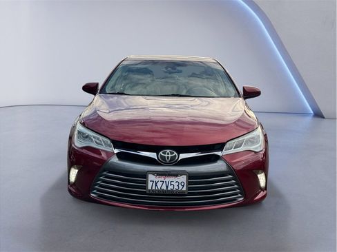 Used 2015 Toyota Camry XLE w/ Advanced Technology Package image 2