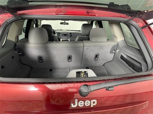 Used 2007 Jeep Grand Cherokee Laredo w/ Cargo Convenience Group image 18