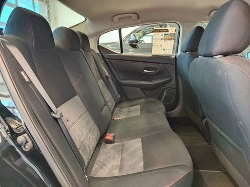 Used 2024 Nissan Sentra SR FWD image 27