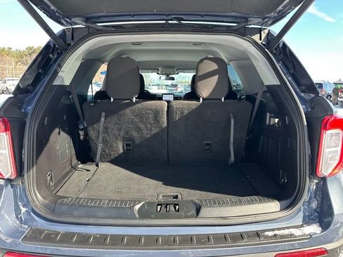 Used 2021 Ford Explorer XLT w/ Class III Trailer Tow Package image 13