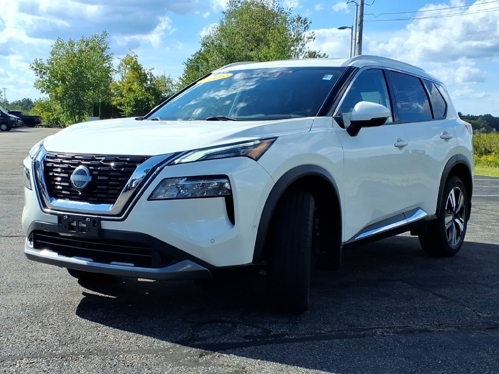 Certified 2023 Nissan Rogue SL w/ SL Premium Package AWD/4WD image 6