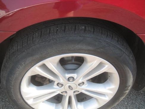 Used 2014 Ford Taurus SEL w/ Equipment Group 201A image 34