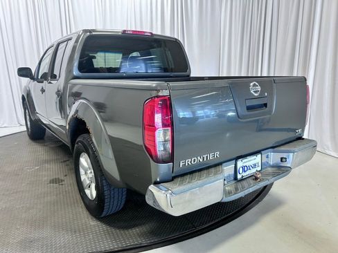 Used 2009 Nissan Frontier SE w/ SE Value Truck Pkg RWD image 22