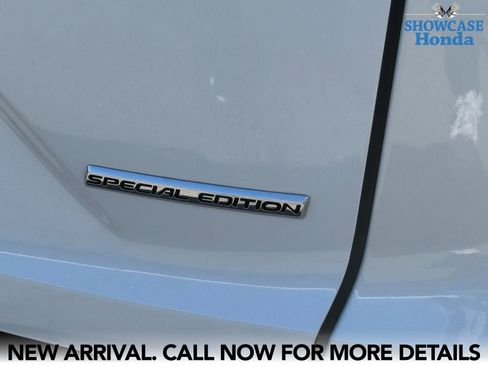 Used 2022 Honda CR-V Special Edition image 13