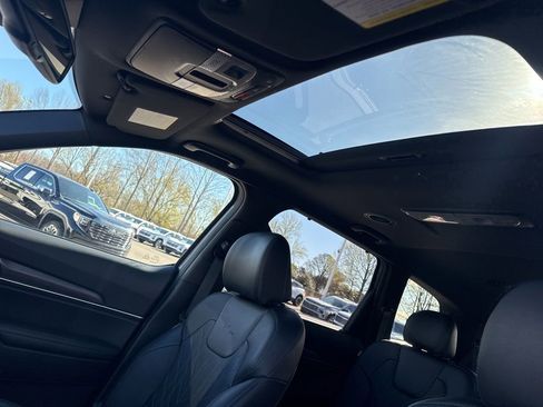 Used 2024 Kia Telluride EX X-Line AWD/4WD image 10