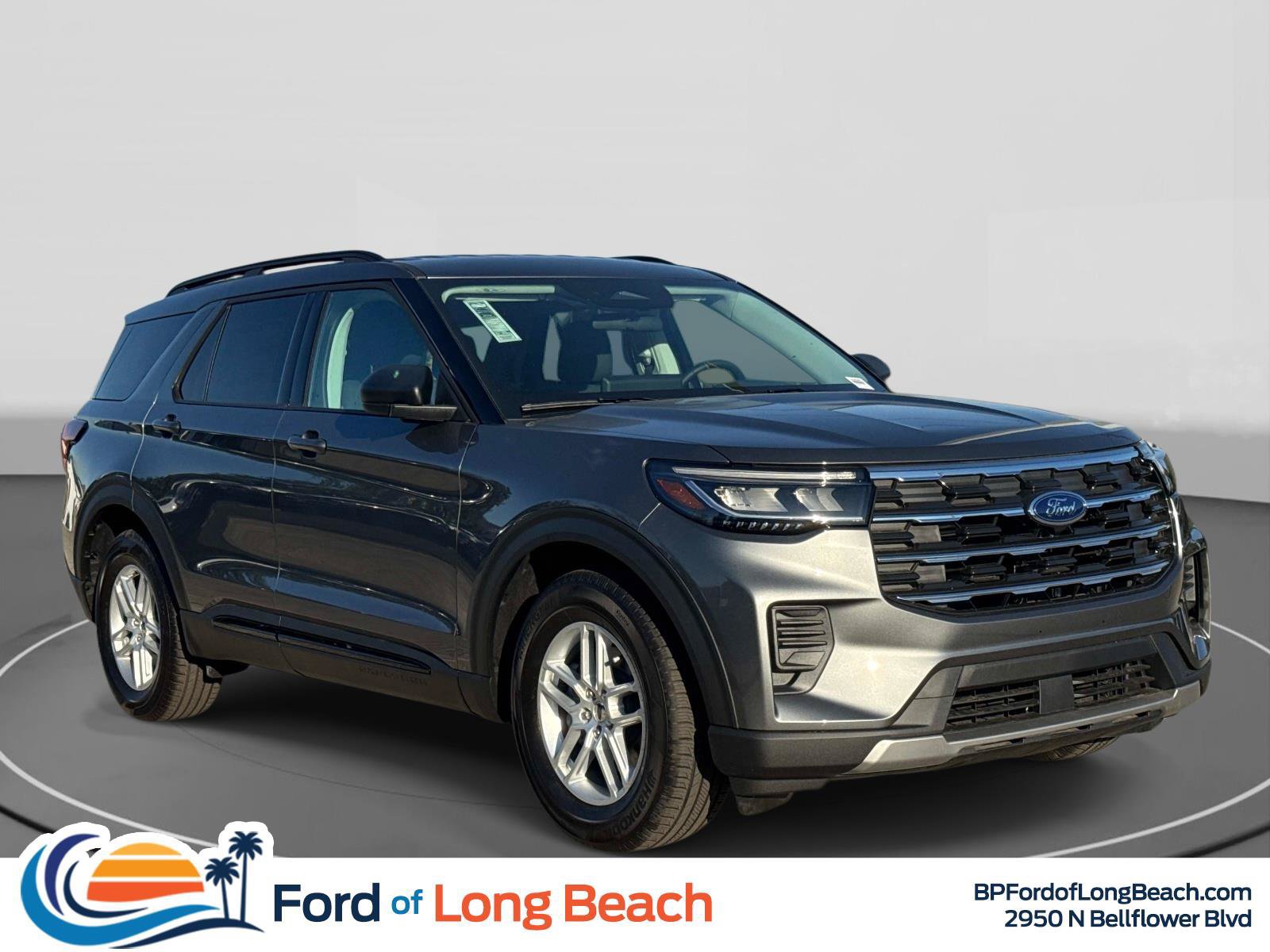 New 2026 Ford Explorer Active RWD image 1
