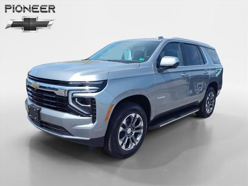 New 2026 Chevrolet Tahoe LS AWD/4WD image 1