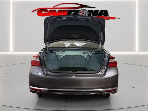 Used 2016 Honda Accord Sport image 21