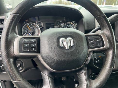 Used 2021 RAM 5500 Tradesman image 14