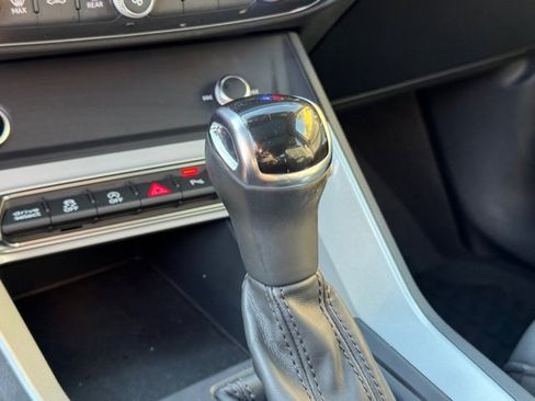 Used 2021 Audi Q3 2.0T Premium w/ Convenience Package image 23