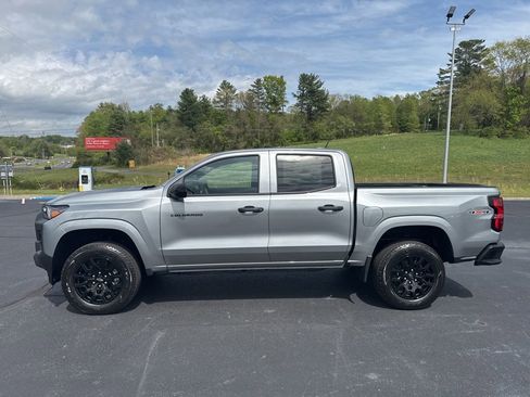 New 2026 Chevrolet Colorado W/T w/ WT Custom Package AWD/4WD image 4