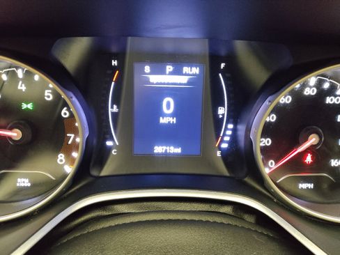 Used 2019 Jeep Compass Latitude w/ Cold Weather Group AWD/4WD image 23